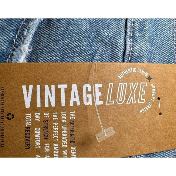 Kensie Vintage Luxe The Skirt Byron Laser Print Denim Mini Skirt in Size 8 - Picture 5 of 10